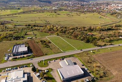 Teren Construcții intravilan de 5800 mp, în Exterior Est