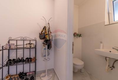 Casa de vanzare in Chinteni, 5 camere, mobilata, utilata, teren 756 mp - 22
