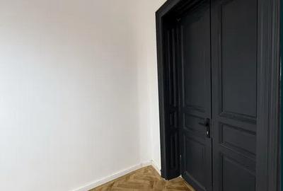 Garsonieră decomandată în Cișmigiu