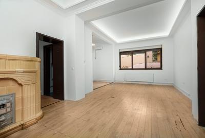 VILA INTERBELICA DE 550 MP-FOISORUL DE FOC - 6