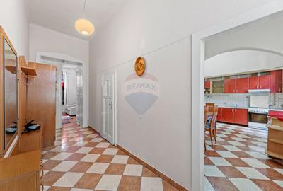 Apartament cu 3 camere zona Boul Roșu - 8