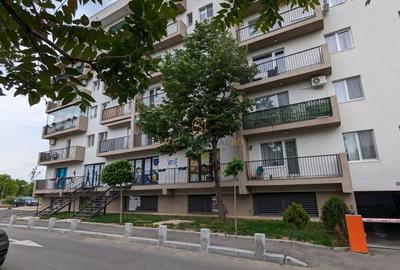 Spatiu comercial stradal, 182 mp, vitrina 11.5 ml, Grand Arena Mall - 1