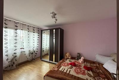 Apartament 2 camere de vanzare, Cantemir - 1