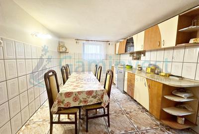 Casa de inchiriat, cazare personal, 32 locuri, Nufarul, Oradea - 12