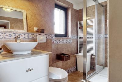 Proprietate cu suprafata generoasa | Zona AFI - 8