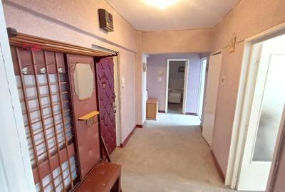 Vanzare 2 camere-Imobiliare MAXICONFORT - 1