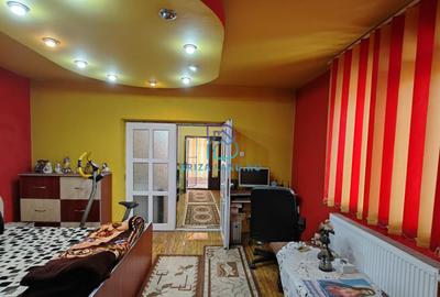 Soseaua Chitilei, zona Razelor, casa 2 corpuri, 6 camere, 4 bai, teren 213 mp - 24