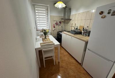 Apartament cu 2 camere semidecomandat, mobilat în Gara de Nord