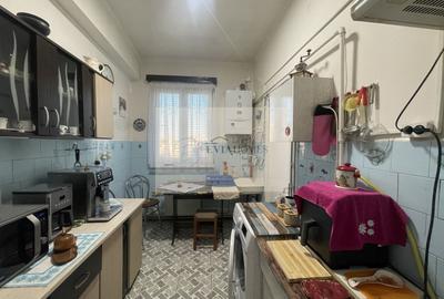 3 camere/ zona Facultatii de Litere / Parcare in curte - 7