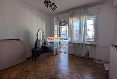 Unirii apartament 7 camere,suprafata utila 198 mp,stare bună - 11