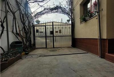 Vila P+1E, Mobilata si Utilata,  Pozitionata Excelent, Ultracentral, Zona Capito - 22