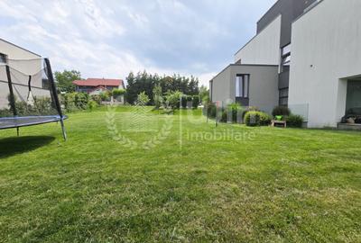 Casa individuala ultrafinisata | 320mp utili | 1000mp teren | Europa - 18