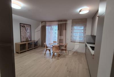 Apartament cu 2 camere semidecomandat, mobilat în Central