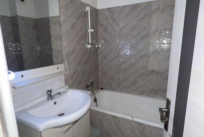 Închiriere Apartament cu 3 camere Ozana, centrală proprie, preț avantajos - 8