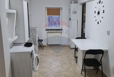 Apartament cu 2 camere de închiriat în zona Est - 1