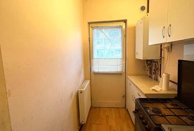 Garsoniera 30mp -etaj 1-zona Peco Porolissum 33.900eur neg - 3