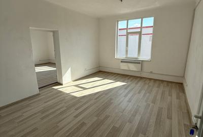 Clădire apartamente  pentru muncitori 1464 mp- direct de la proprietar! - 2