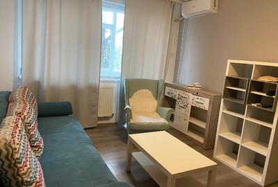 Închiriez apartament zona tomis 2 - 1
