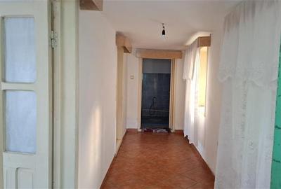 Casa com.Maicanesti, cu 3118 mp teren intravilan - 9