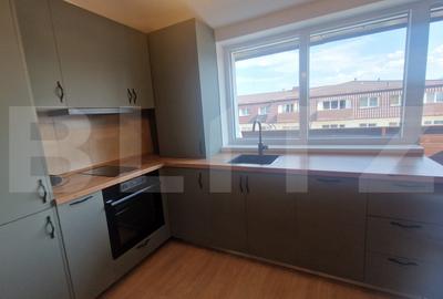 Apartament de lux intabulat ,c-tie noua , parcare,  2 camere decomandat - 9