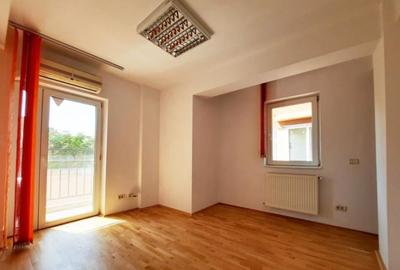 Duplex P+1, 4 camere, scara interioara, curte proprie, 104 mp, an 2013 - 1