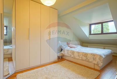 3 camere tip casă, parcare proprie, pod și magazie, Str. Lungă - 7