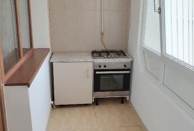 Apartament, 3 camere, ultracentral, renovat recent - 11