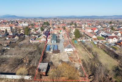 Casă de vânzare în centrul localității Prejmer, teren 5.055 mp! - 5