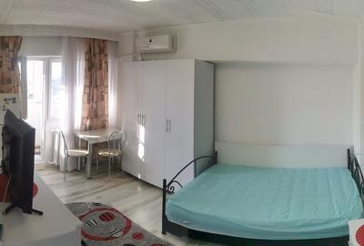 Dristor, garsoniera , langa metrou, 280 euro, bloc mixt, AC - 1