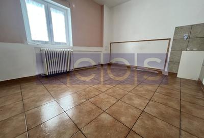 INCHIRIERE VILA | ZONA VITAN | 9 CAMERE - 4