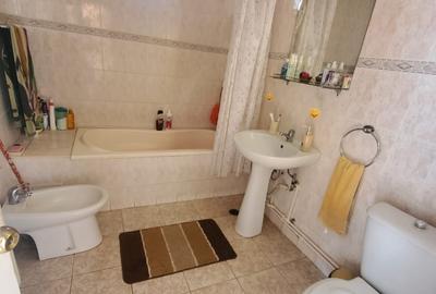 Tomis 2 - Casa din caramida, 100 mp, teren 321 mp cu deschidere 14 m - 4