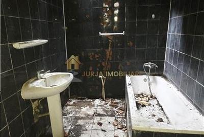 CASA 4 CAMERE 141 MP UTILI  CURTE LIBERA 1688 MP TEREN TOTAL 1839 - 10