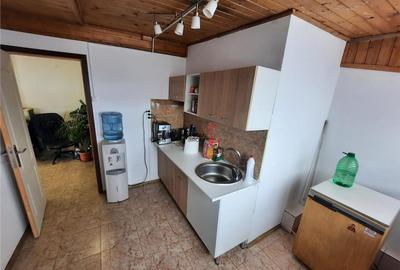 Garsoniera de 58 mp la etajul unei vile situata in sos Fundeni - 14
