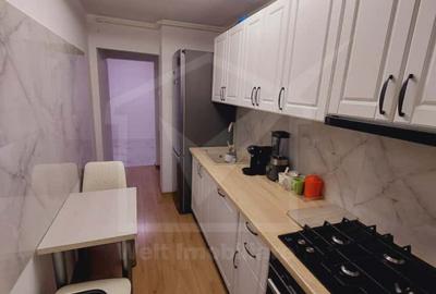 Apartament cu 3 camere decomandat, mobilat în Mănăștur