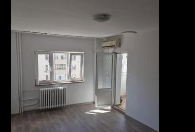 Garsonieră decomandată în Dristor