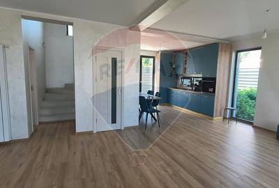 Casă de vânzare | 155 mp | 321 mp teren Zonă Port - Galați - 2