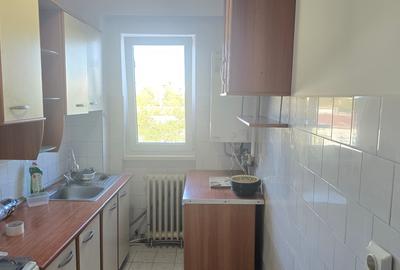 Vand apartament 3 camere in Deva, zona Scarisoara (Astoria), etaj 3, - 6