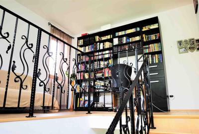 Manuel recomanda : Vila superba in Cornu de Jos 295mp , teren 1360mp - 17