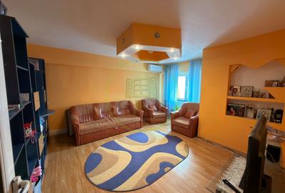 Apartament 3 camere, decomandat, 86 mp, cartier George Enescu, zona Sineasca - 1