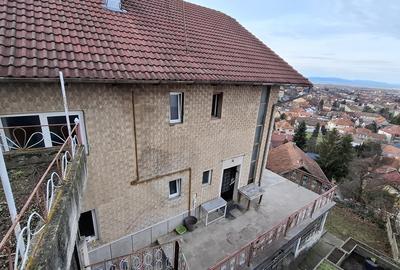VANZARE  VILA - 3 APARTAMENTE DRUMUL POIENII  LIVADA POSTEI - Proprietate unica - 4