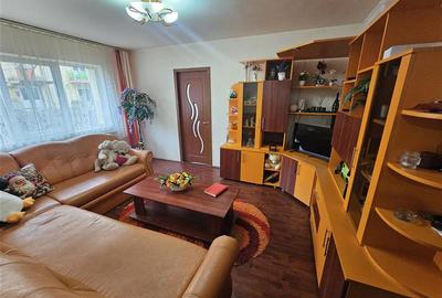 Resita, 2 Cam. Mobilat+Utilat, Micro 2 - 21
