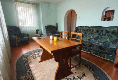 Apartament cu 3 camere, et1 , 90 mp la casă zona Centrala - 5