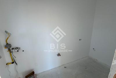 Casă parter – 166 mp construiți – teren 636 mp - 13