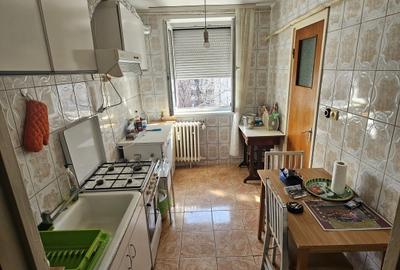 Apartament 3 camere-decomandat-zona Parc Drumul Taberei - 8