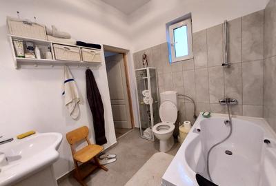 Casă de vanzare 200 mp utili, teren 2.160 mp–Simeria, Str. G. Coșbuc - 8