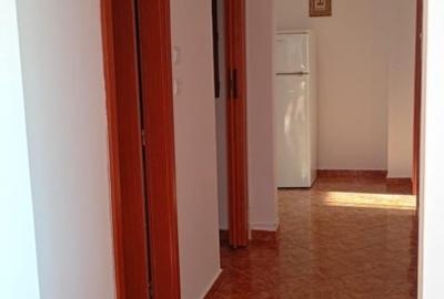 Inchiriez apartament 2 camere - 13