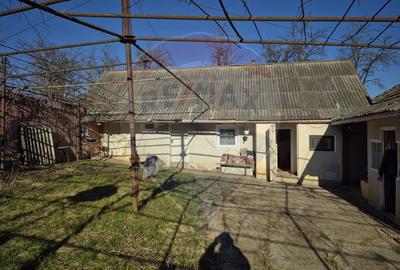 Casă de vânzare cu 4 camere si anexe in  Horgești-Recea - 11