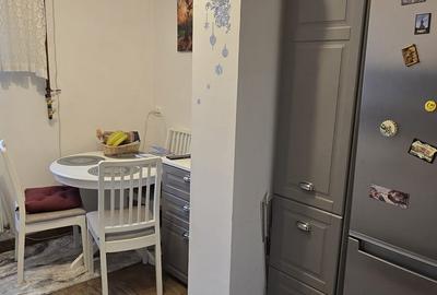 Vanzare apartament decomandat 3 camere 1 Decembrie / Titan / Ozana - 11