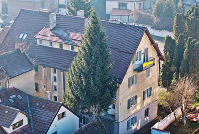 Apartament cu 2 camere decomandat în Centrul Istoric
