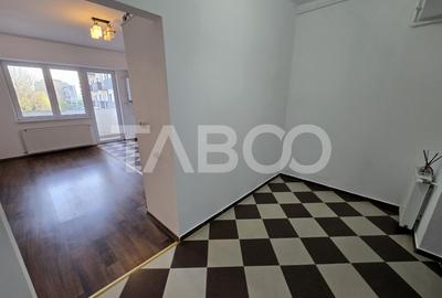 Apartament 2 camere etaj 2 balcon lift Doamna Stanca Sibiu Comision 0 - 18